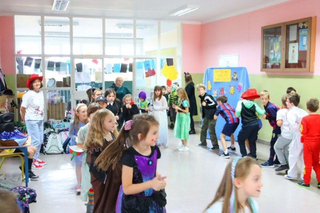 b_1024_768_0_00_images_2023_2024_Swietlica_Bajkowe_Swieto_402416365_805315574729726_8493394629522312995_n